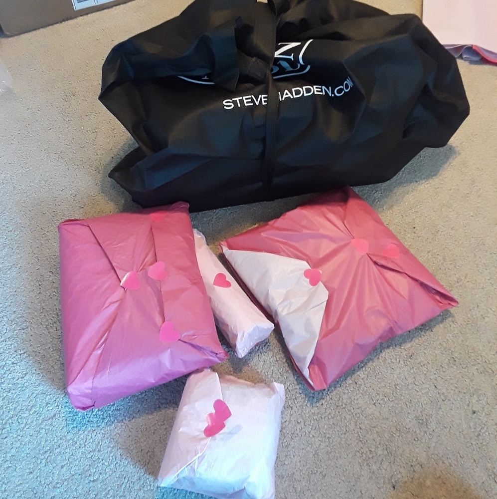 Trade - Picture 2 of 3